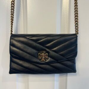 Tory Burch Kira Chevron Wallet on a Chain - Black